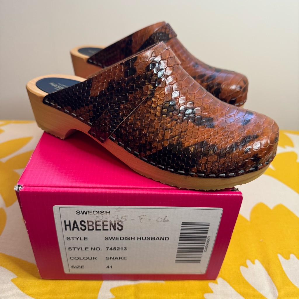 Swedish Hasbeens Snake Clog Size 41 New In Box